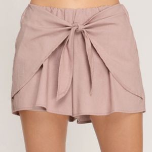 Rose Flounce Shorts